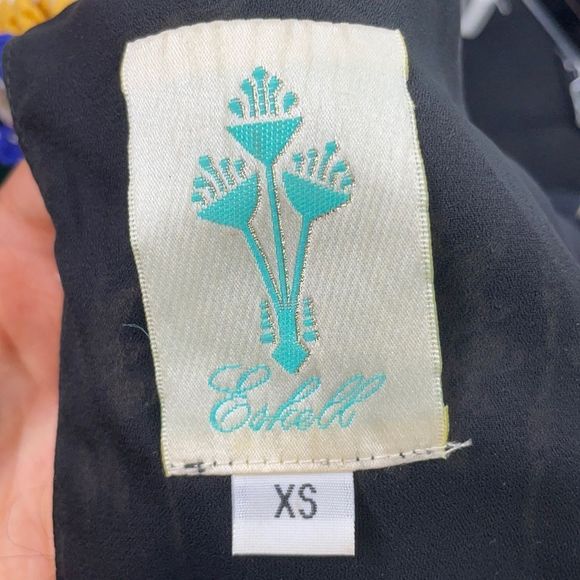 Vintage Patterned Tank Top - Picture 11 of 11